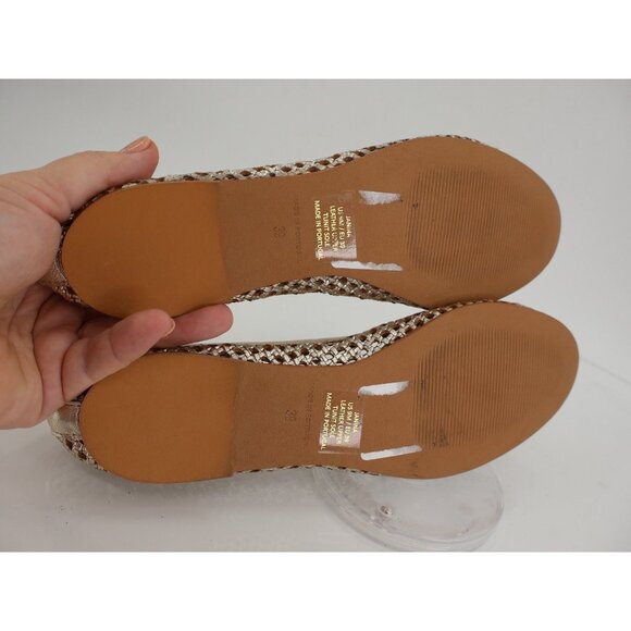 Bruno Magli Janina Ballet Flats Womens SIze 39 9 M Gold Perforated Leather Bow - Picture 7 of 11